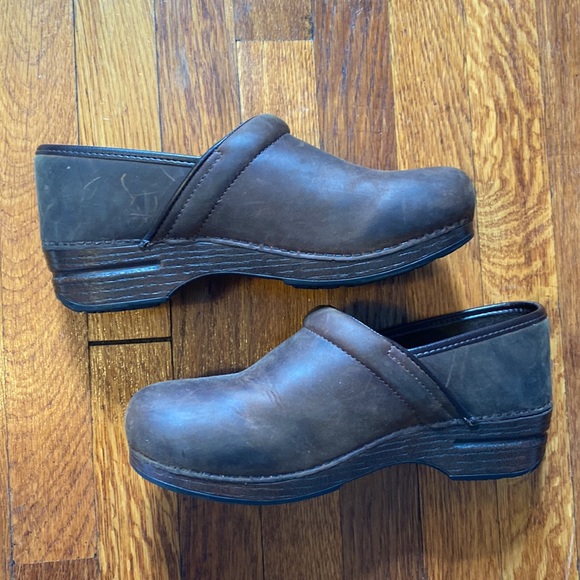 Brown Dansko XP - Picture 2 of 5